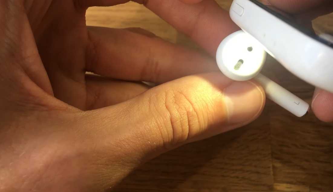 Тихо играет один наушник airpods / airpods pro на iphone – как решить проблему самостоятельно