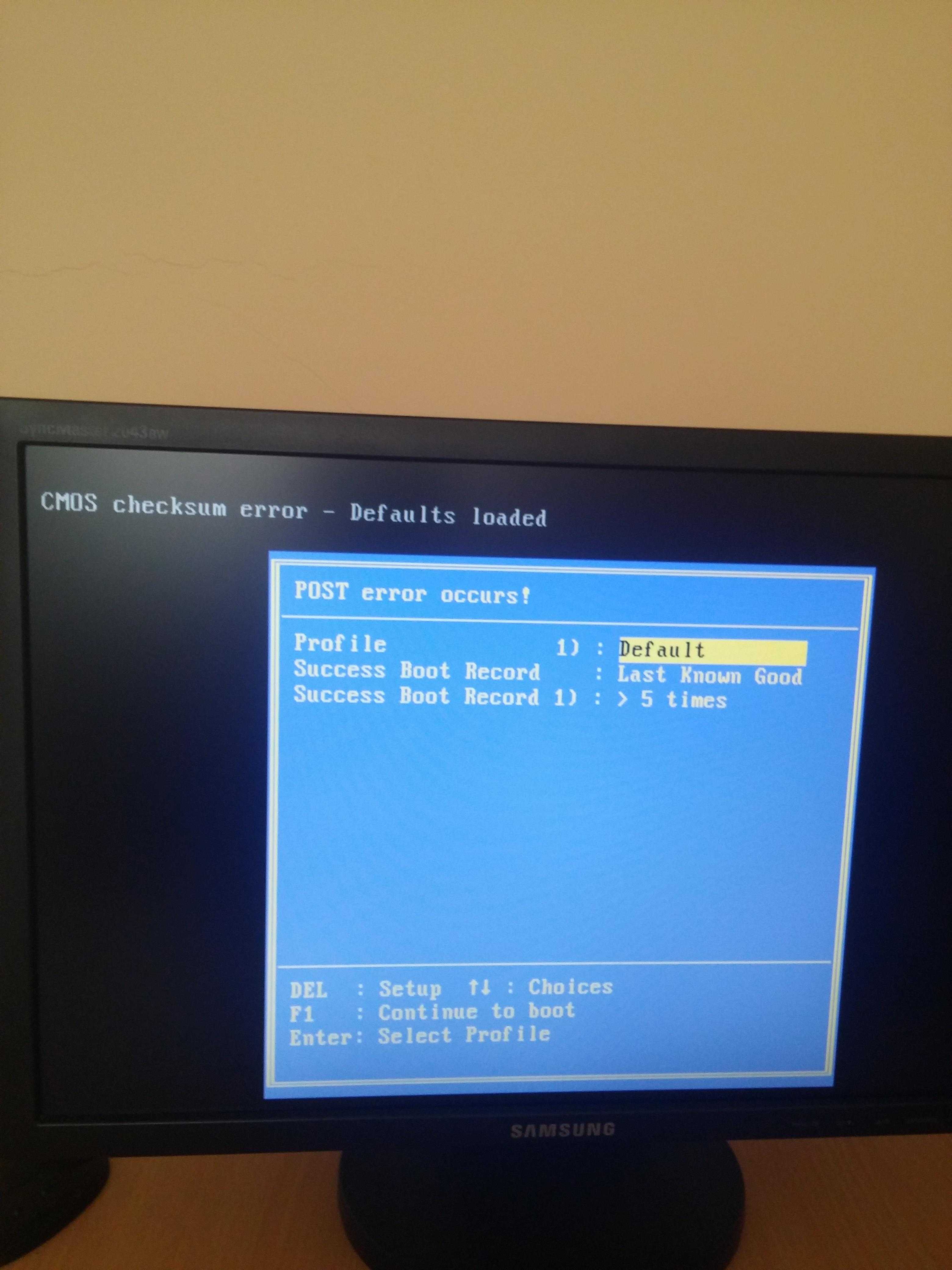 Что значит и как исправить ошибку «cmos checksum error defaults loaded»