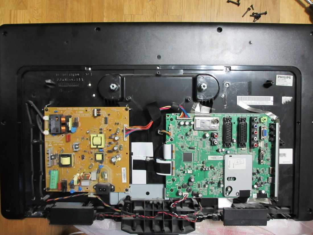 Ремонт жк телевизора philips 42pfl3605/60. не включается. неисправность main платы.